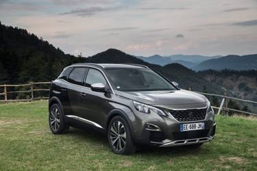 Peugeot 3008 P84 2016