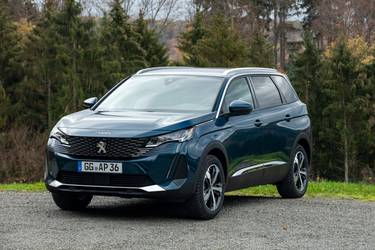 Peugeot 5008 T87 2020