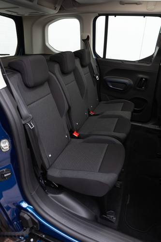 Peugeot Rifter K9 2021 rear seats