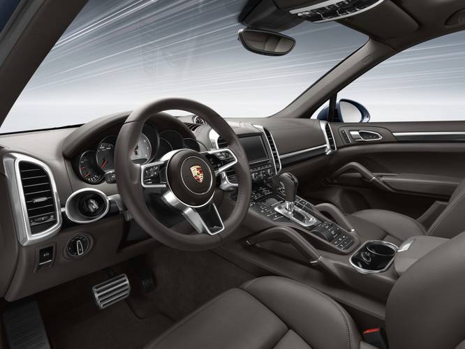 Porsche Cayenne 92A facelift 2015 front seats