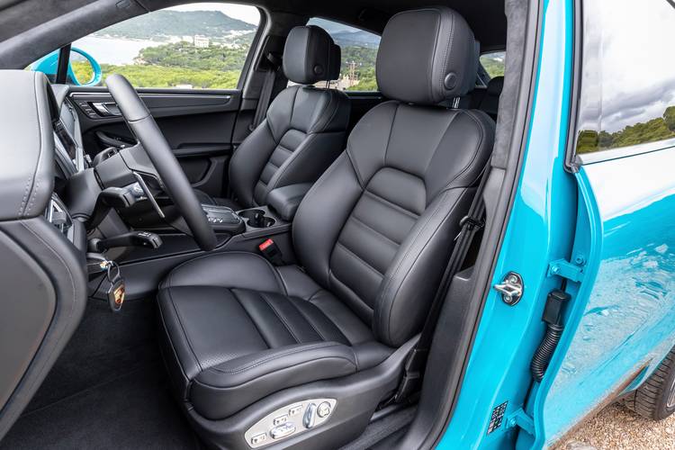 Porsche Macan 95B facelift 2019 voorstoelen