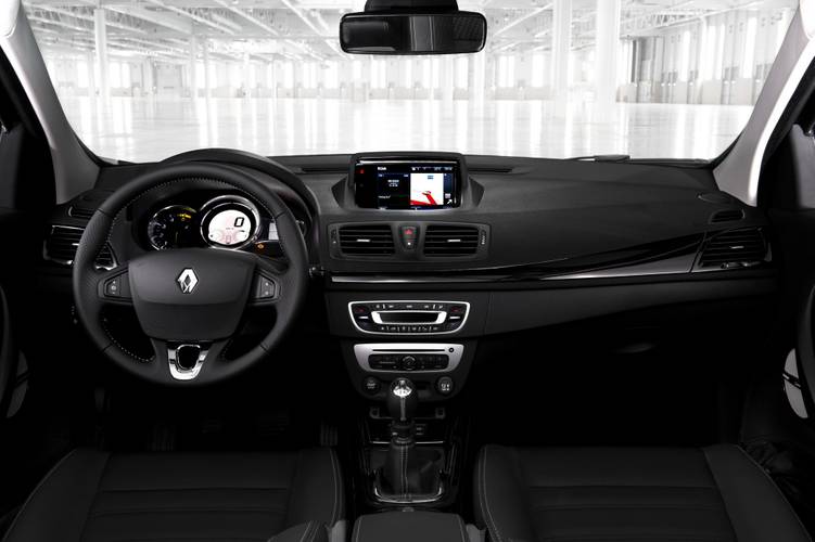 Interno di una Renault Megane Grandtour facelift 2014