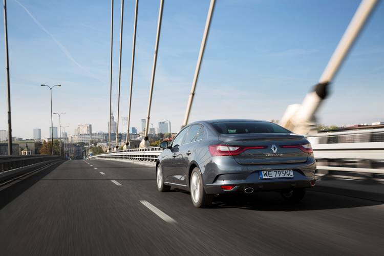 Renault Megane GrandCoupe 2017 sedán