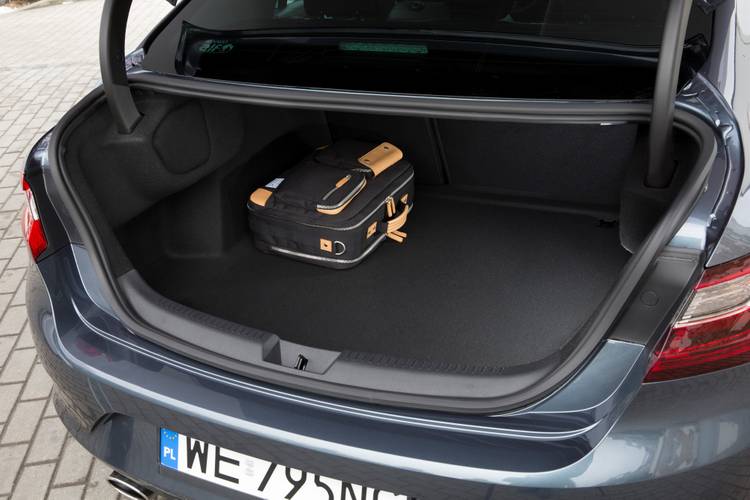 Coffre de la Renault Megane GrandCoupe 2016