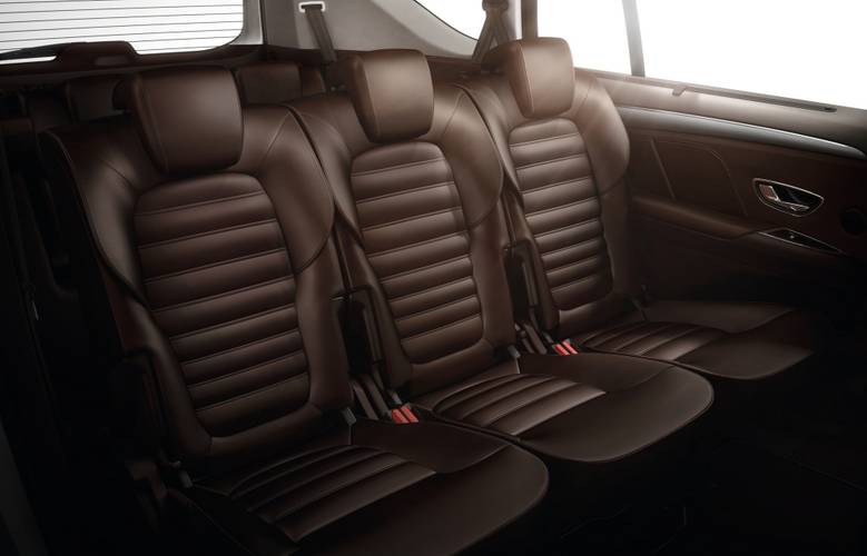 Renault Espace 2015 rear seats