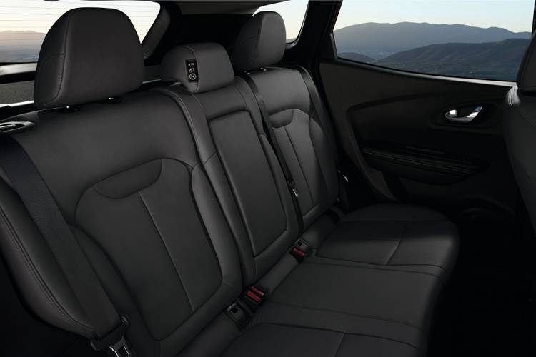 Renault Kadjar 2016 rear seats