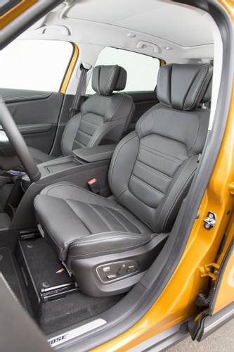 Renault Scenic 2018 front seats