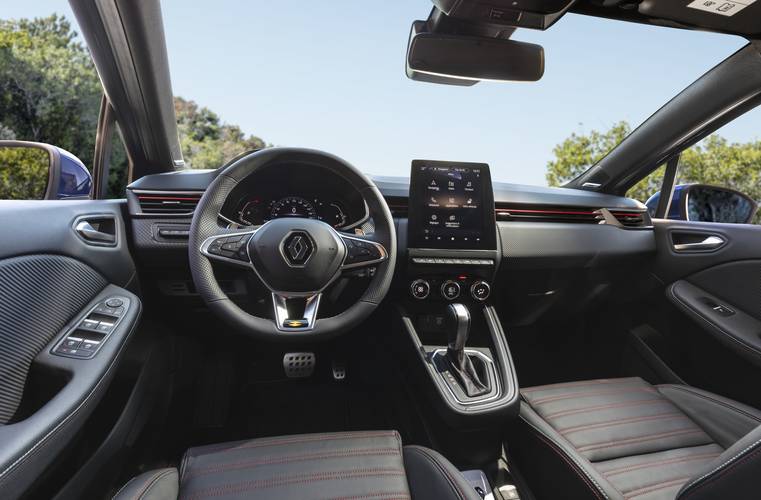 Interno di una Renault Clio BF 2020