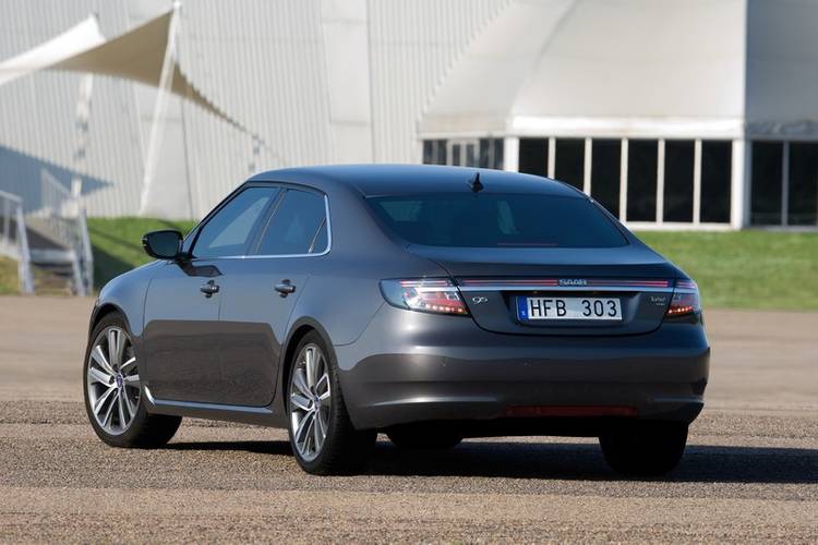 Saab 9-5 YS3G 2010 sedán