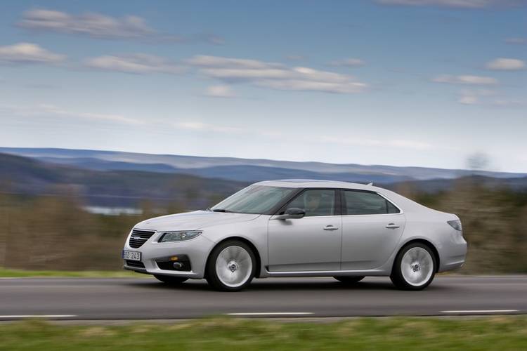 Saab 9-5 YS3G Aero 2011 sedan