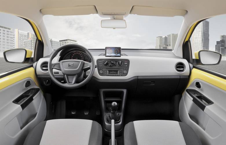 Interno di una Seat Mii KF1 2012