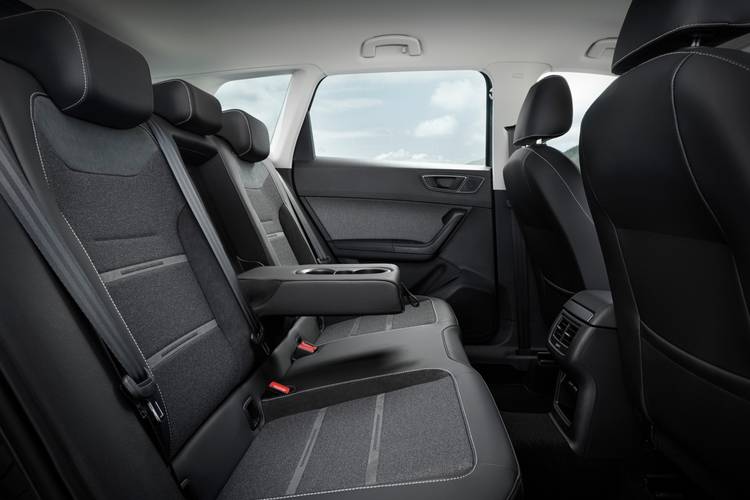 SEAT Ateca KH7 facelift 2022 rear seats