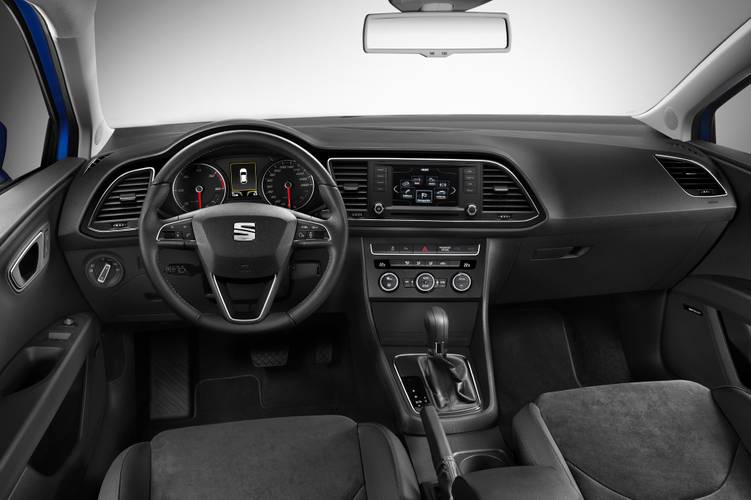 Seat Leon 5F 2013 interior
