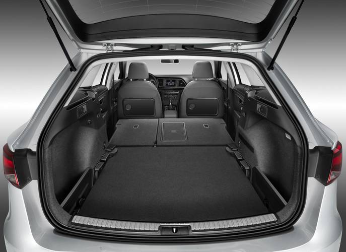 Seat Leon 5F ST 2014 bagageruimte tot aan voorstoelen