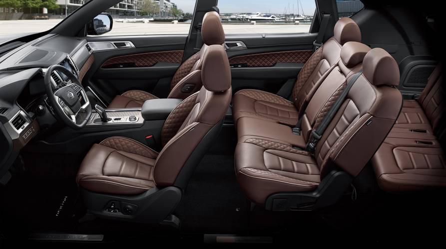 SsangYong Rexton Y400 facelift 2021 rear seats