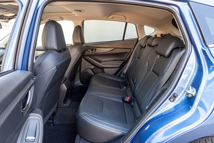 Subaru Impreza GK facelift 2021 rear seats