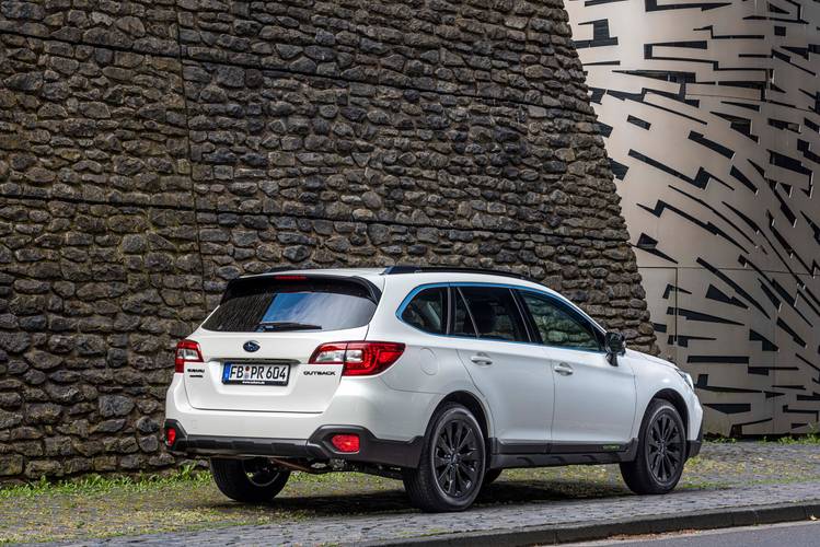 Subaru Outback BS facelift 2017 stationwagen