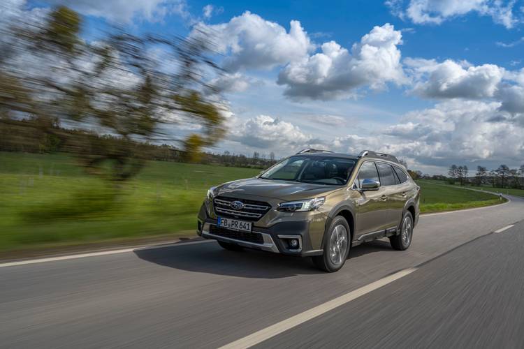 Subaru Outback BT 2021 familiar