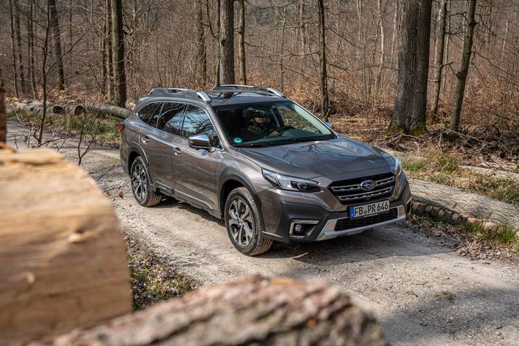 Subaru Outback BT 2022 familiar