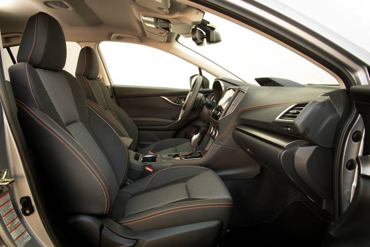 Subaru XV GT 2017 front seats
