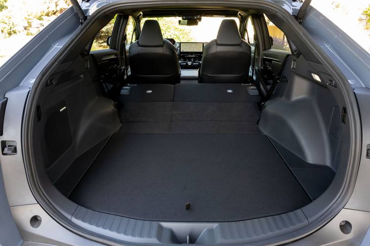 Subaru Solterra 2023 rear folding seats