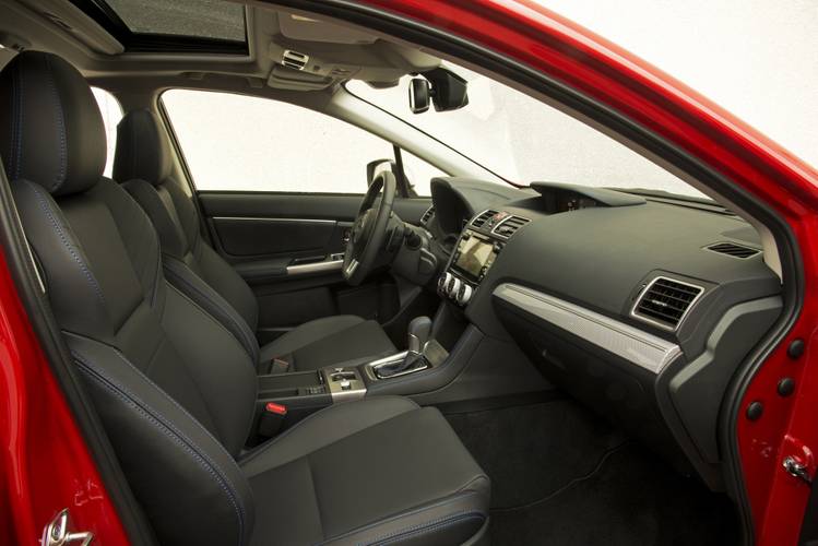 Subaru Levorg VM 2016 asientos delanteros