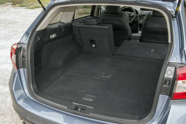 Subaru Levorg VM 2017 bagageruimte tot aan voorstoelen
