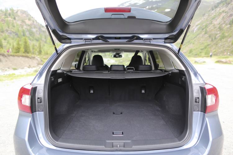Subaru Levorg VM 2015 bagageira