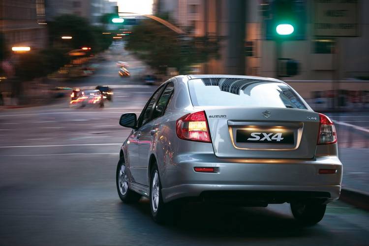 Suzuki SX4 facelift 2009 sedán