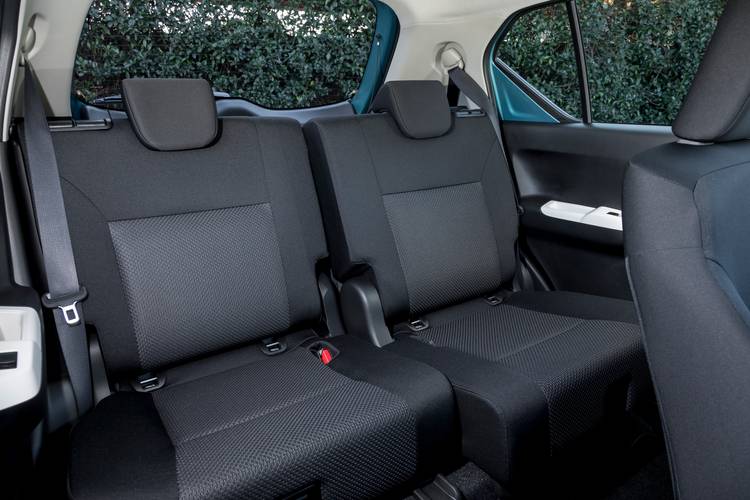 Suzuki Ignis MF 2017 zadní sedadla