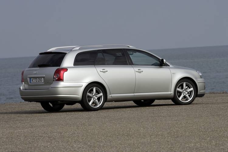 Toyota Avensis T25 facelift 2006 wagon