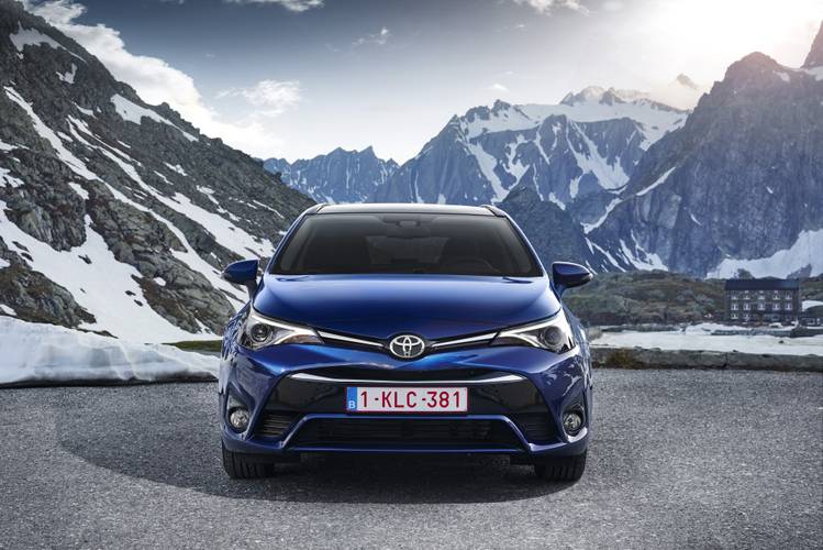 Toyota Avensis T270 Touring Sports facelift 2015 station wagon