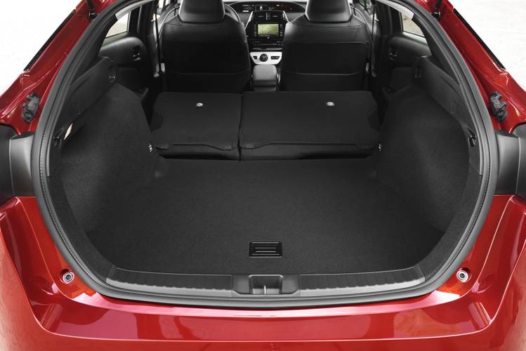 Toyota Prius XW50 2017 rear seats