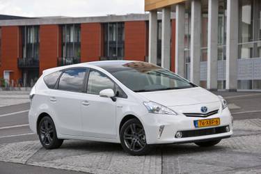 Prius+ ZVW40 2011