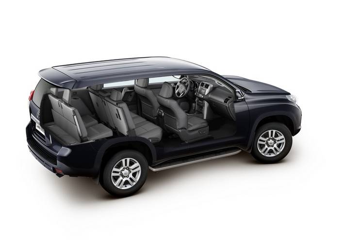 Toyota Land Cruiser J150 2012 assentos traseiros