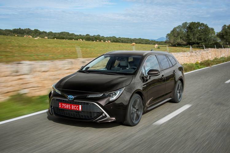 Toyota Corolla Touring Sports E210 2019 kombi