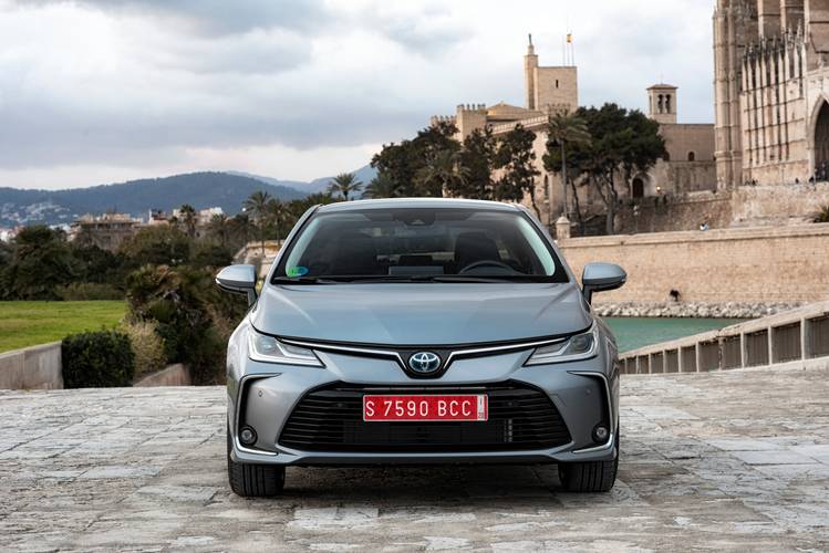 Toyota Corolla E210 2019 sedán