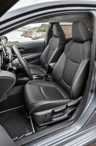 Toyota Corolla E210 2019 front seats