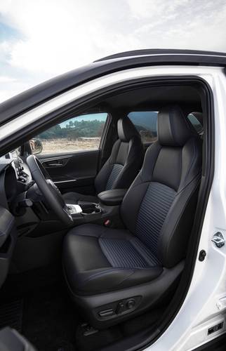 Toyota RAV4 PHEV XA50 2021 front seats