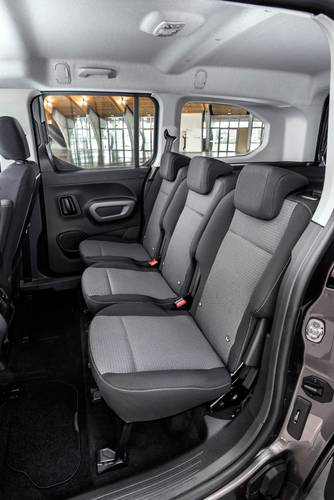 Toyota Proace City Verso 2021 zadní sedadla