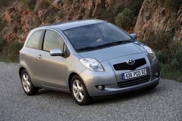 Yaris XP90 2005