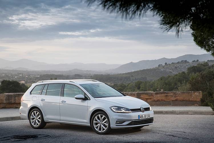 Volkswagen VW Golf Variant 5G facelift 2018 familiar