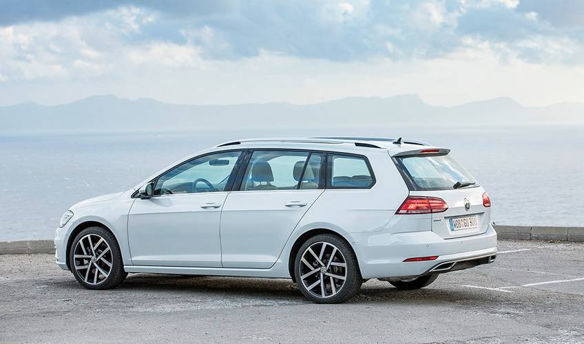Volkswagen VW Golf Variant 5G facelift 2017 station wagon