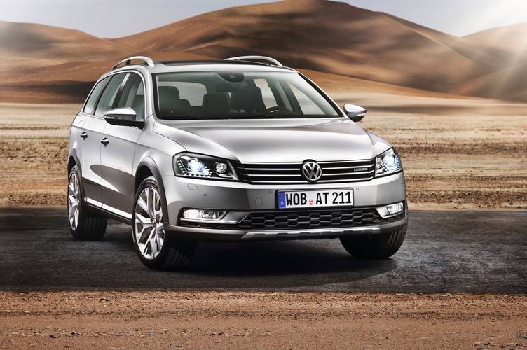 Volkswagen Passat B7 Alltrack 2012 familiar