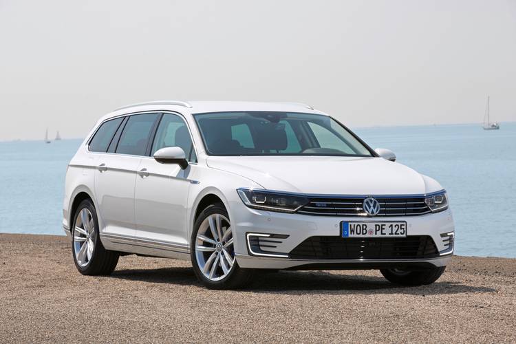 Volkswagen VW Passat B8 Variant GTE 2015 kombi