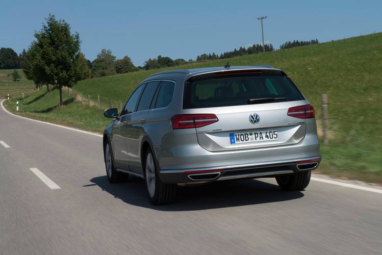 Volkswagen VW Passat B8 Alltrack 2018 wagon