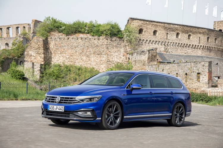 Volkswagen VW Passat Variant B8 facelift 2020 station wagon