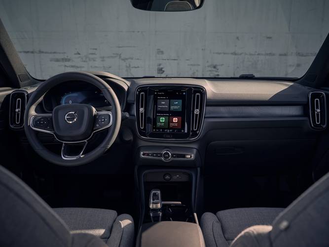 Volvo XC40 facelift 2021 interior