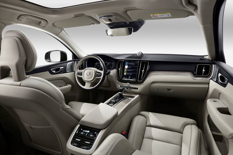 Volvo XC60 2017 interior