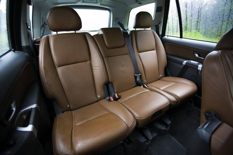 Volvo XC90 facelift 2010 rear seats